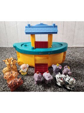 2005 NOAH'S ARK BOAT ANIMALS PAIRS NOAH ZEBRAS GIRAFFES ELEPHANTS HIPPOS  CHEETA